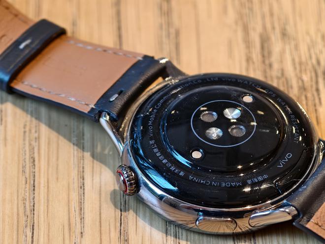 vivo WATCH 5 体验：一块重新定义“无感健康”的智能手表(图3)